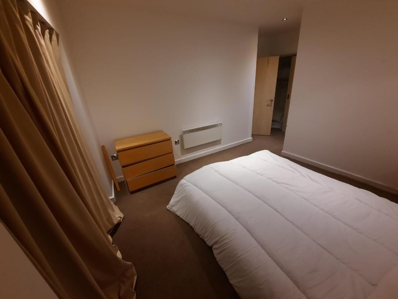 Room In Cardiff City Center - Swiftstay 외부 사진